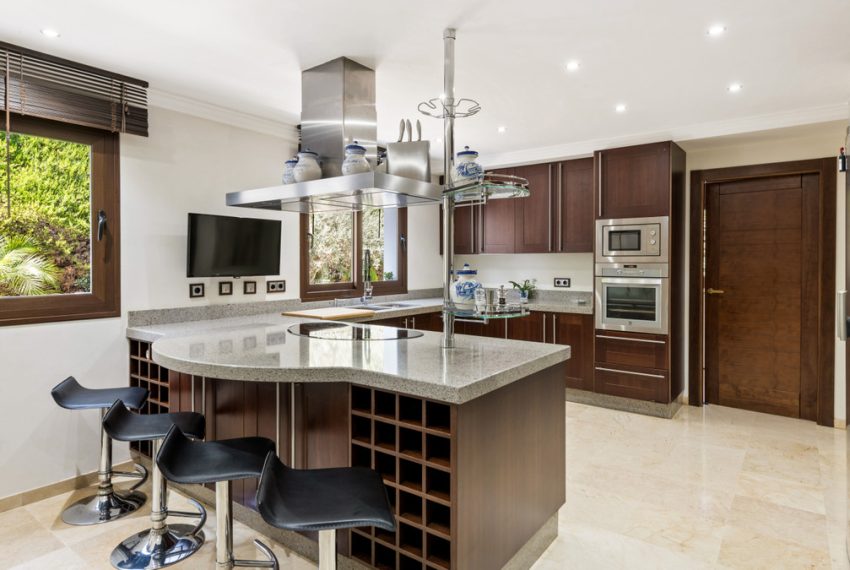 R5169259-Villa-For-Sale-Atalaya-Detached-5-Beds-292-Built-6