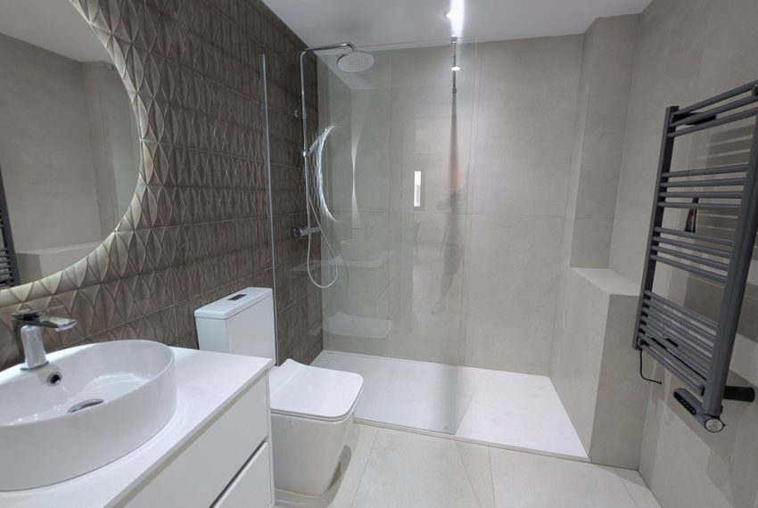 R5169550-Apartment-For-Sale-Puerto-Banus-Ground-Floor-4-Beds-110-Built-19
