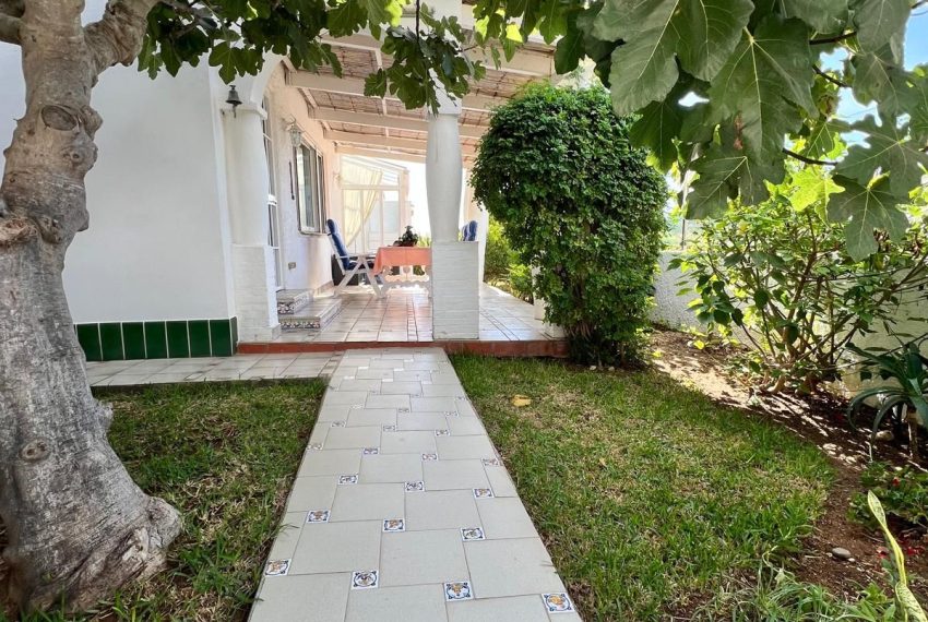 R5169649-Villa-For-Sale-Costabella-Detached-3-Beds-144-Built-2