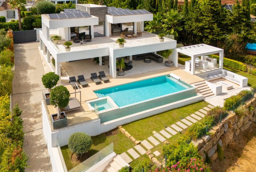R5169655-Villa-For-Sale-Nueva-Andalucia-Detached-5-Beds-473-Built-5