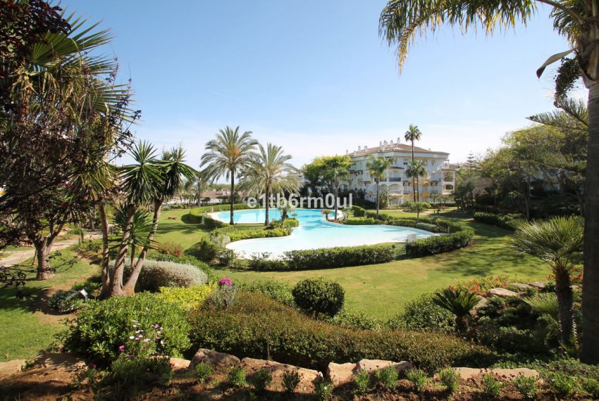 R5169763-Apartment-For-Sale-The-Golden-Mile-Middle-Floor-3-Beds-122-Built-1