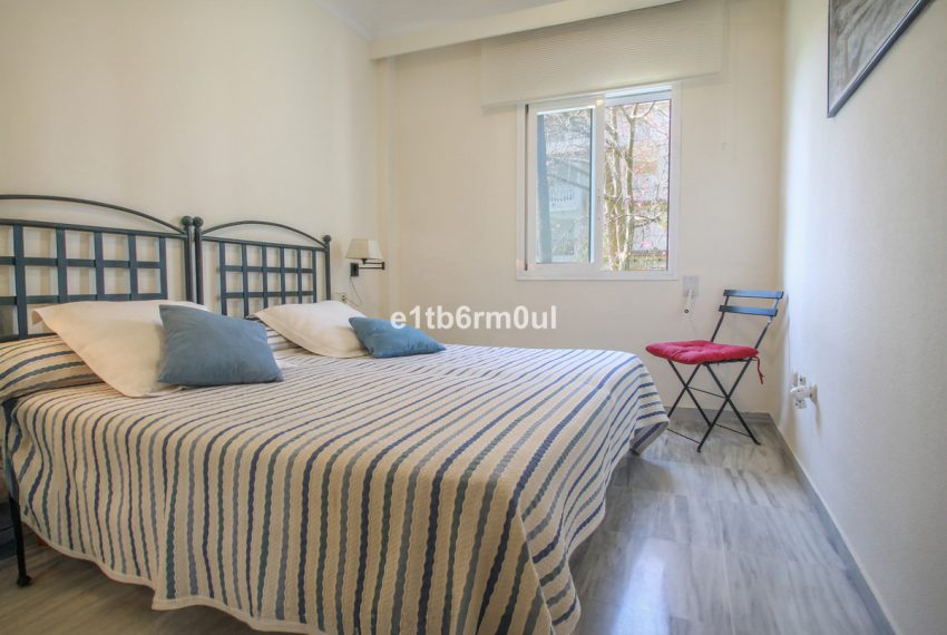 R5169763-Apartment-For-Sale-The-Golden-Mile-Middle-Floor-3-Beds-122-Built-8