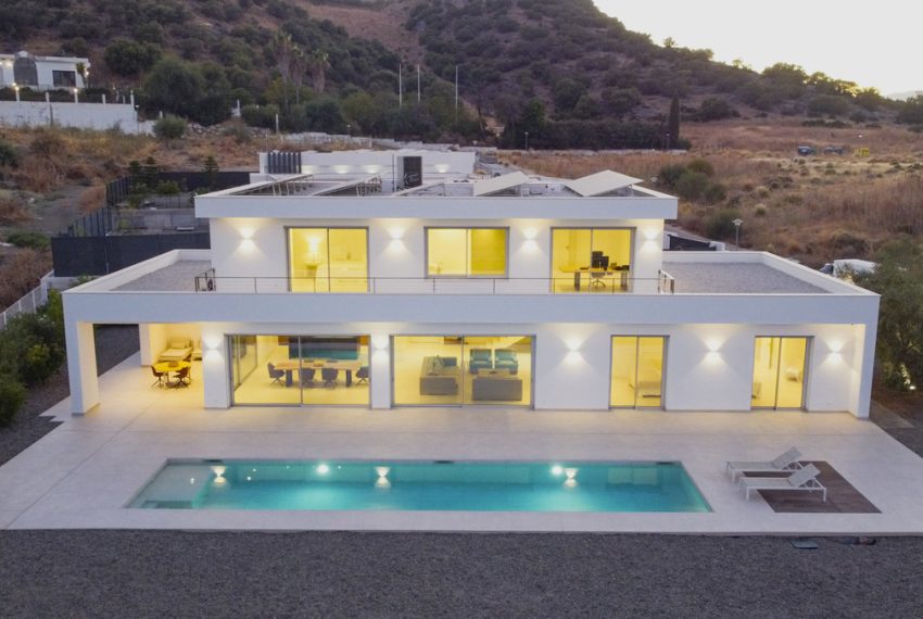 R5169994-Villa-For-Sale-Coin-Detached-3-Beds-505-Built-1