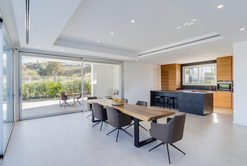 R5169994-Villa-For-Sale-Coin-Detached-3-Beds-505-Built-5