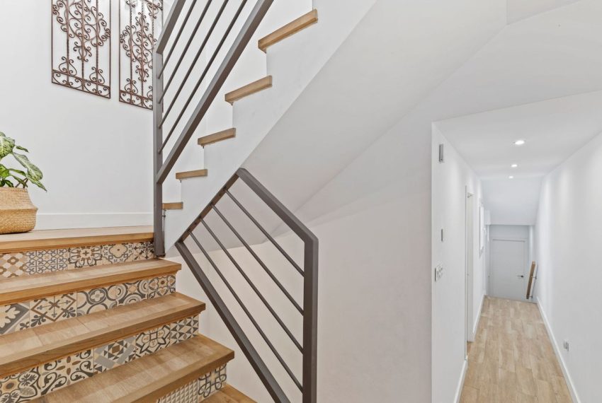 R5170789-Villa-For-Sale-Estepona-Detached-4-Beds-152-Built-2