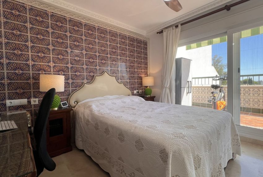 R5170879-Apartment-For-Sale-San-Pedro-de-Alcantara-Penthouse-2-Beds-103-Built-11