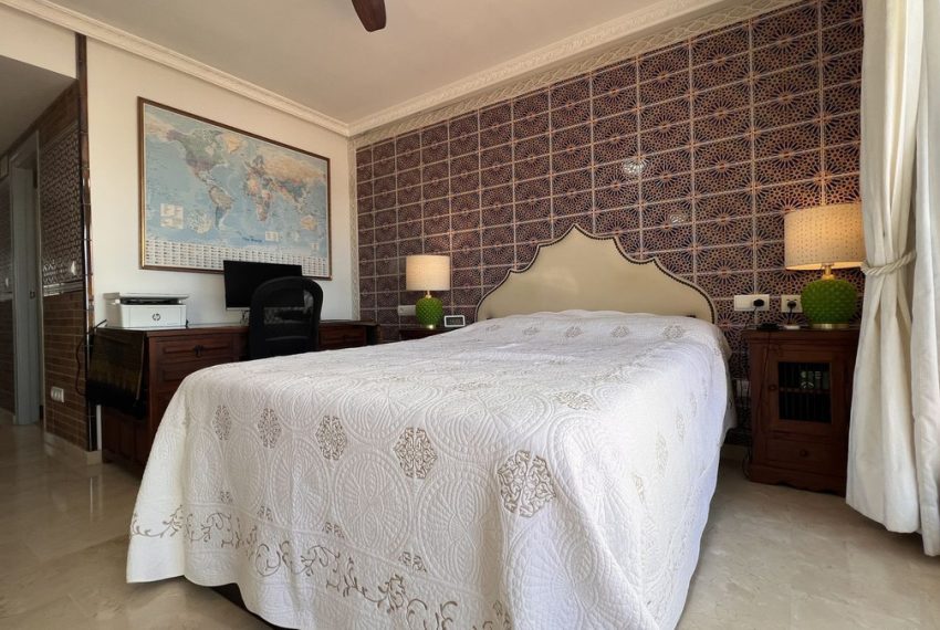 R5170879-Apartment-For-Sale-San-Pedro-de-Alcantara-Penthouse-2-Beds-103-Built-12