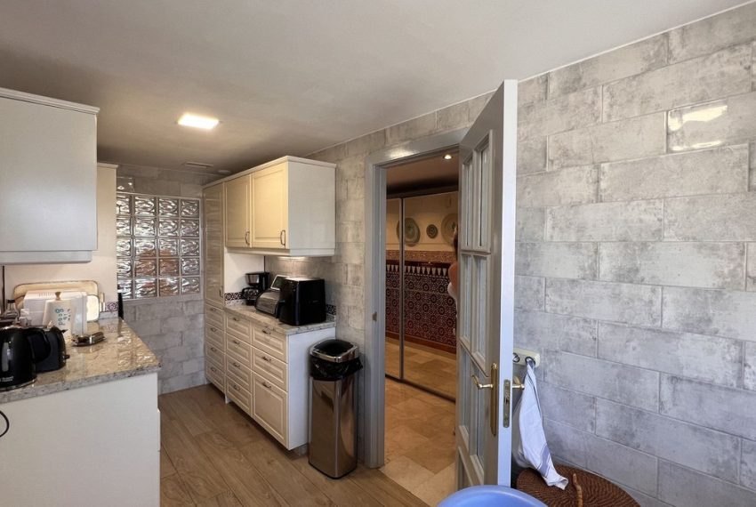 R5170879-Apartment-For-Sale-San-Pedro-de-Alcantara-Penthouse-2-Beds-103-Built-7