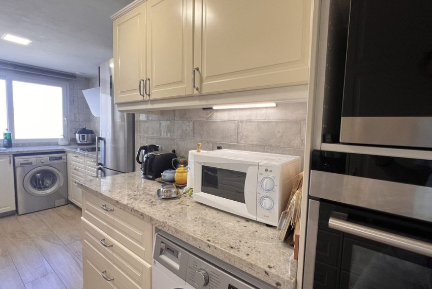 R5170879-Apartment-For-Sale-San-Pedro-de-Alcantara-Penthouse-2-Beds-103-Built-8