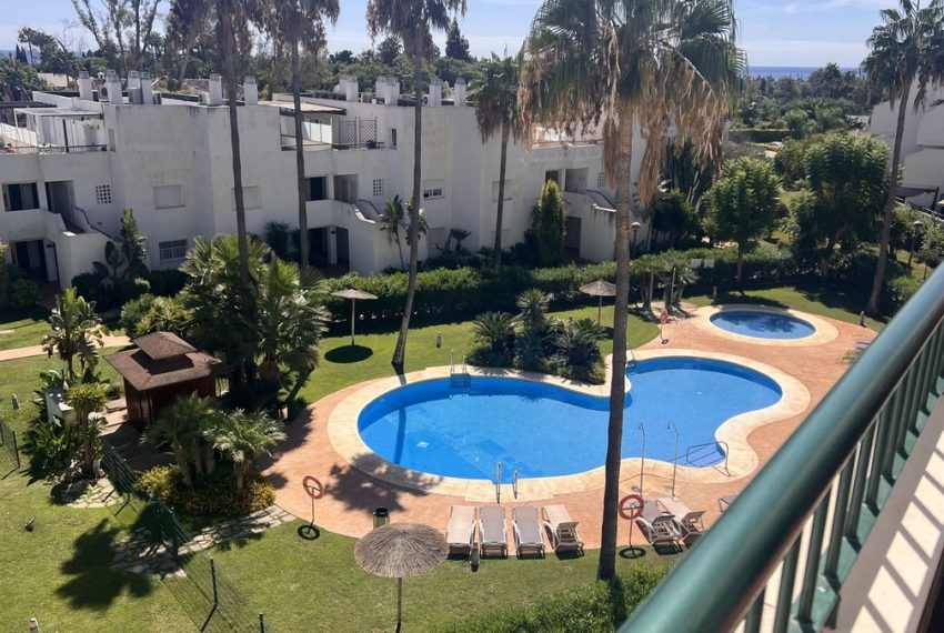 R5170879-Apartment-For-Sale-San-Pedro-de-Alcantara-Penthouse-2-Beds-103-Built