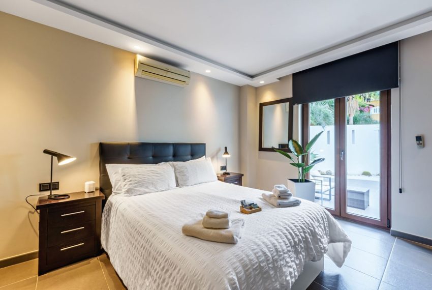 R5170912-Villa-For-Sale-Marbella-Detached-5-Beds-313-Built-15