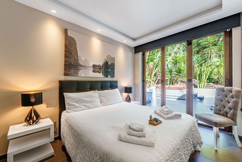 R5170912-Villa-For-Sale-Marbella-Detached-5-Beds-313-Built-17