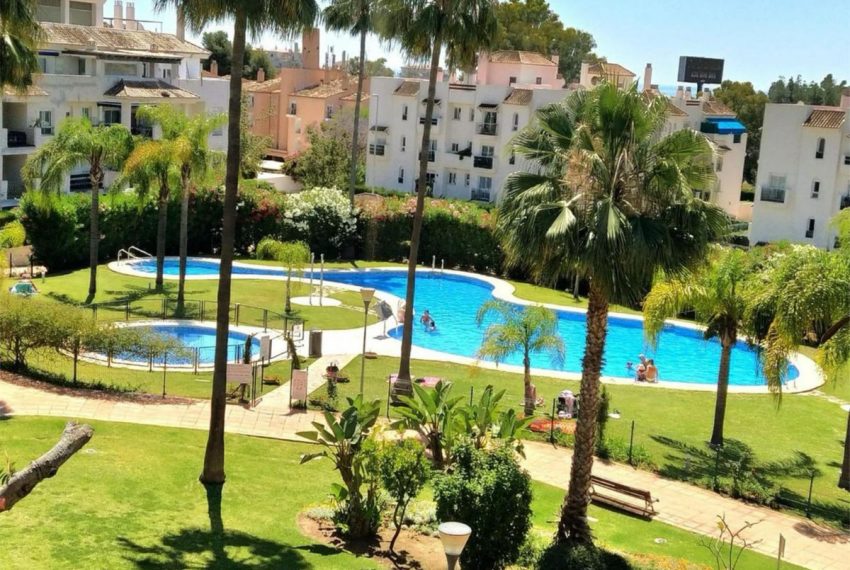R5170951-Apartment-For-Sale-Nueva-Andalucia-Middle-Floor-2-Beds-100-Built