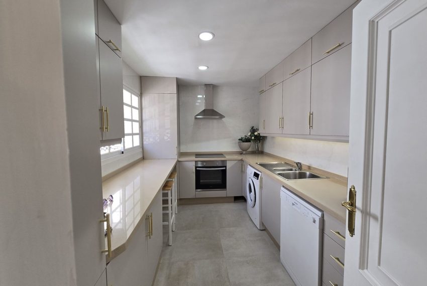 R5170969-Townhouse-For-Sale-Aloha-Terraced-3-Beds-168-Built-5