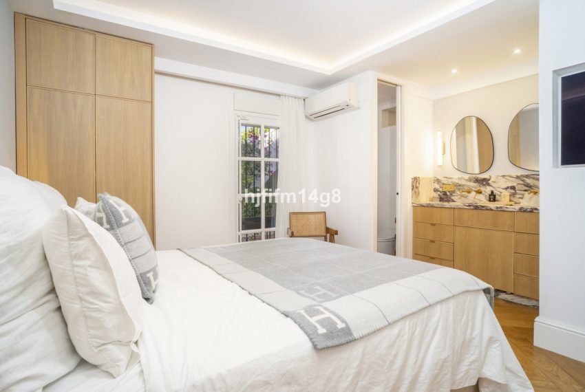 R5171074-Apartment-For-Sale-Nueva-Andalucia-Ground-Floor-3-Beds-99-Built-9