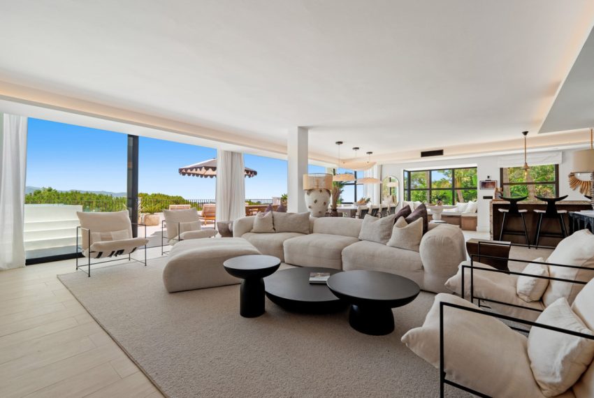 R5171164-Villa-For-Sale-Nueva-Andalucia-Detached-6-Beds-965-Built-9