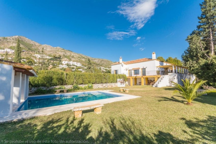 R3068788-Villa-For-Sale-Mijas-Finca-5-Beds-451-Built