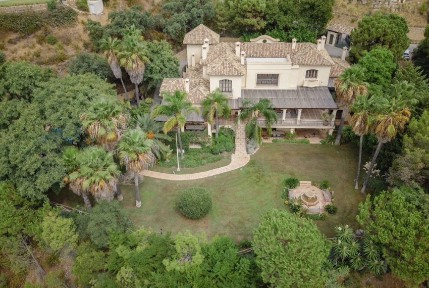 R4140697-Villa-For-Sale-La-Zagaleta-Detached-4-Beds-1096-Built-1