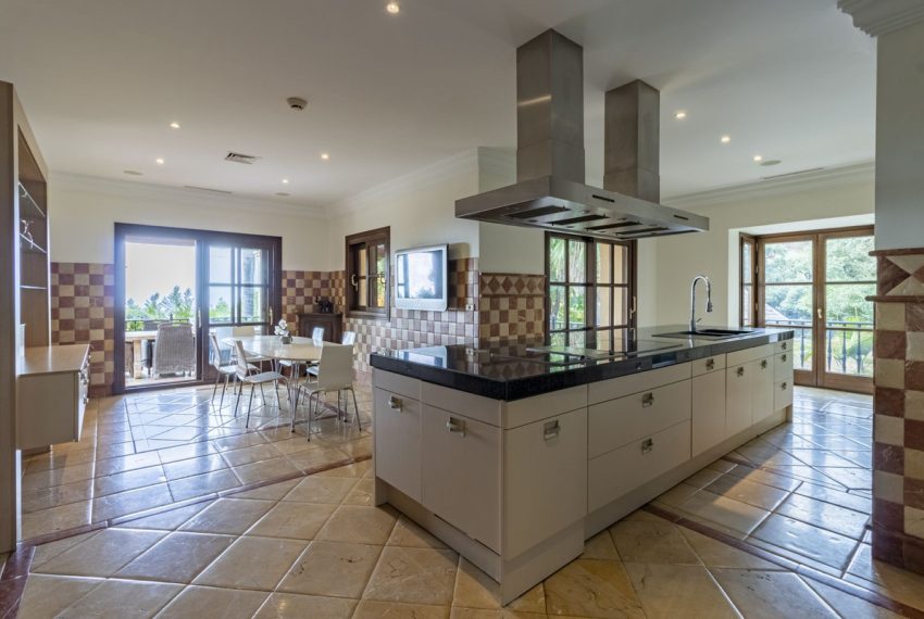 R4140697-Villa-For-Sale-La-Zagaleta-Detached-4-Beds-1096-Built-13