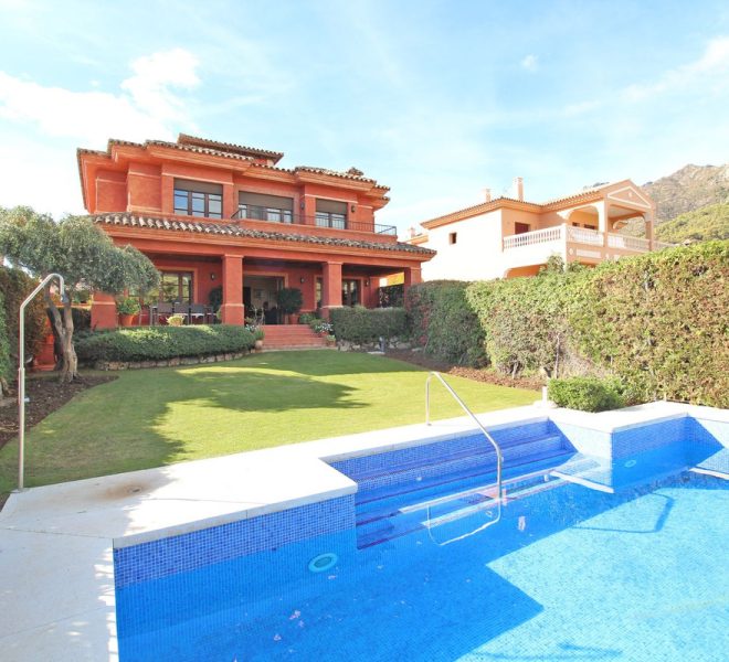 R4194424-Image 1-Detached - 5 Beds - 625 Built