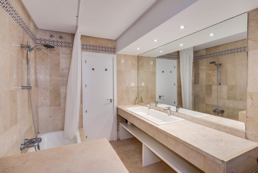 R4387264-Apartment-For-Sale-Puerto-Banus-Middle-Floor-2-Beds-174-Built-14