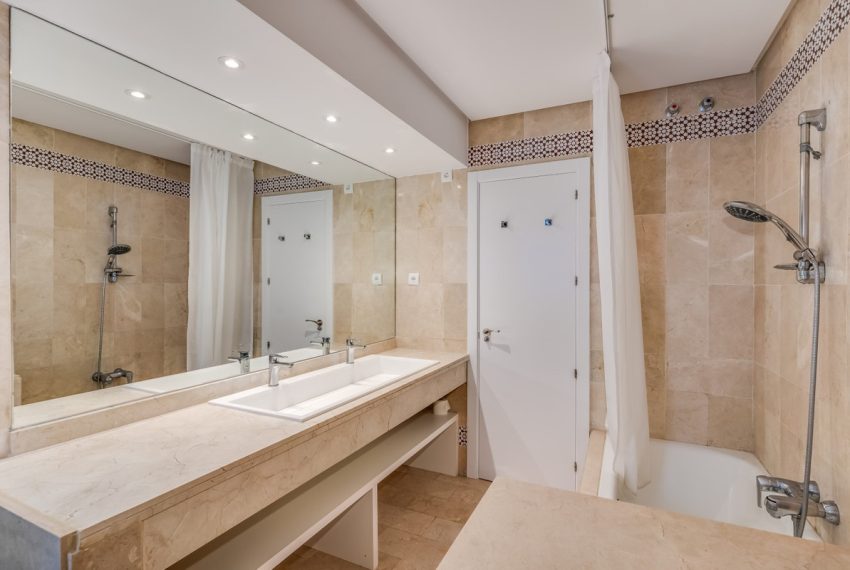 R4387264-Apartment-For-Sale-Puerto-Banus-Middle-Floor-2-Beds-174-Built-17