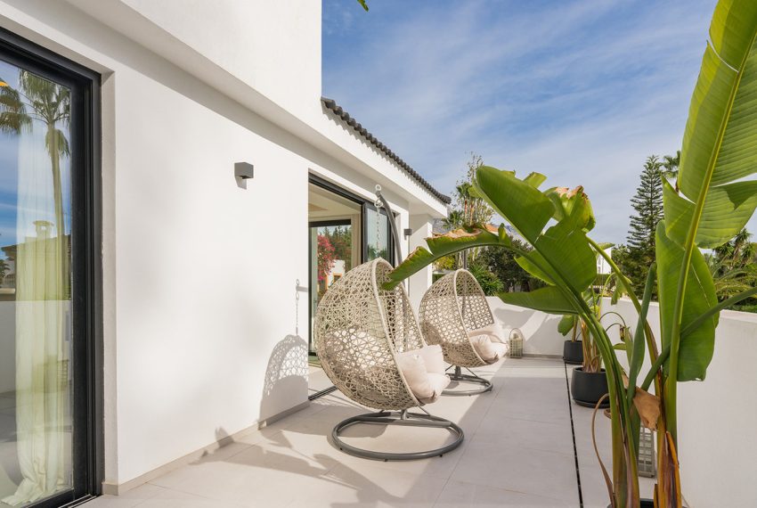 R4623928-Villa-For-Sale-Nueva-Andalucia-Detached-5-Beds-470-Built-18