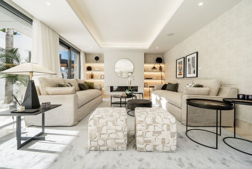 R4657594-Villa-For-Sale-El-Paraiso-Detached-4-Beds-330-Built-4