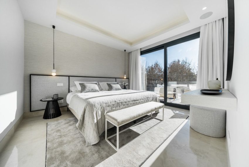 R4657594-Villa-For-Sale-El-Paraiso-Detached-4-Beds-330-Built-6