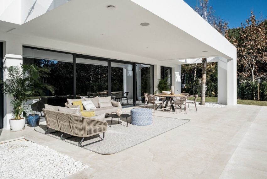 R4657594-Villa-For-Sale-El-Paraiso-Detached-4-Beds-330-Built