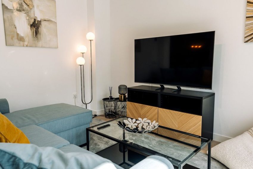 R4713475-Townhouse-For-Sale-New-Golden-Mile-Terraced-3-Beds-150-Built-4