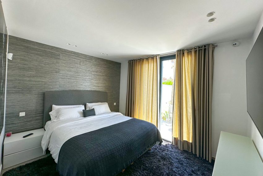 R4762639-Villa-For-Sale-Nueva-Andalucia-Detached-4-Beds-328-Built-18