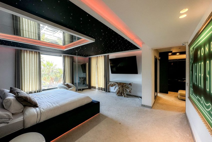 R4762639-Villa-For-Sale-Nueva-Andalucia-Detached-4-Beds-328-Built-9