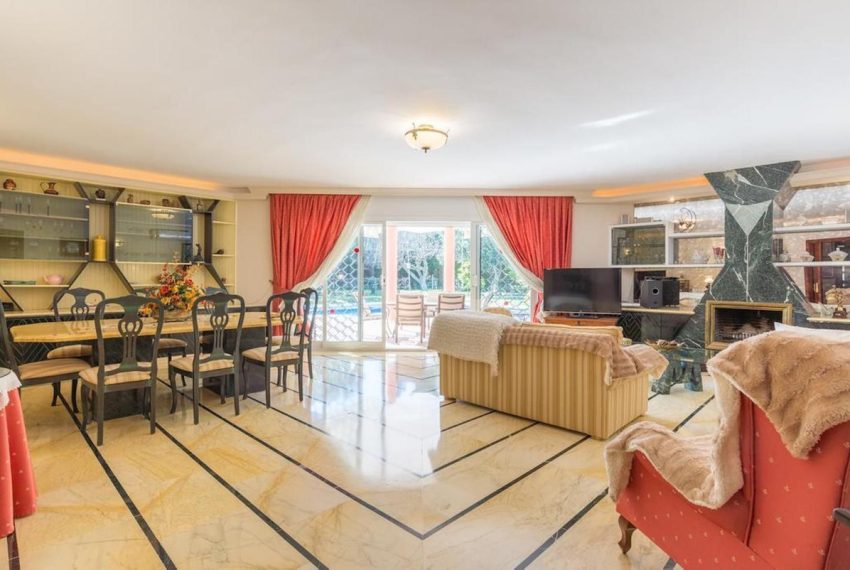 R4803886-Villa-For-Sale-Bel-Air-Detached-4-Beds-650-Built-1