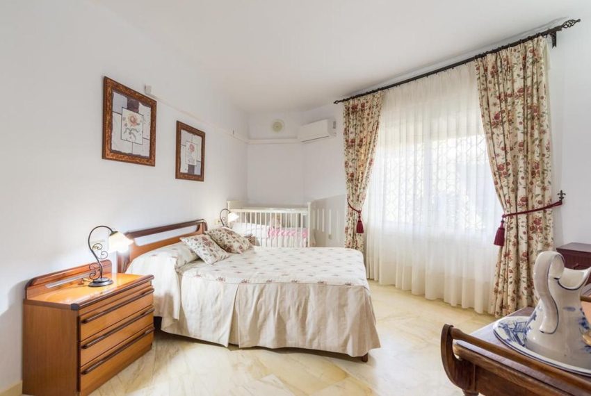 R4803886-Villa-For-Sale-Bel-Air-Detached-4-Beds-650-Built-18