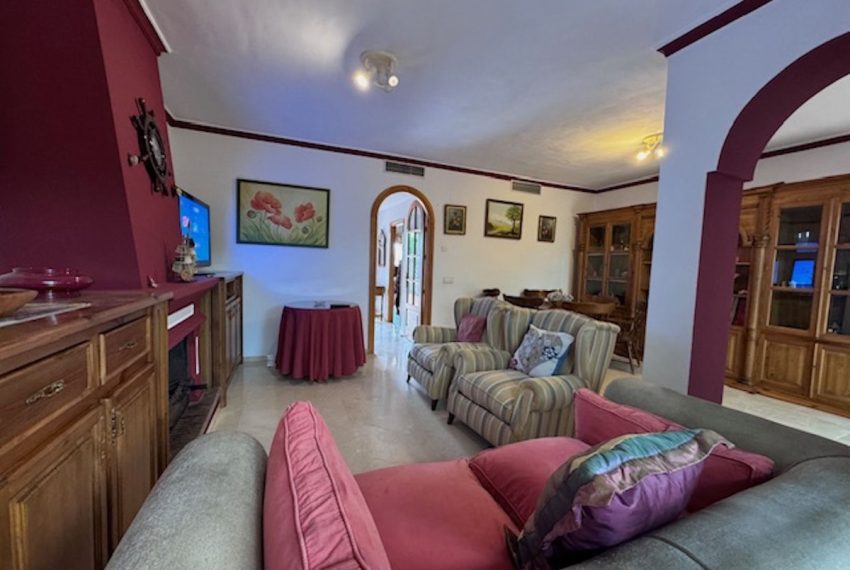 R4891771-Townhouse-For-Sale-San-Pedro-de-Alcantara-Terraced-5-Beds-150-Built-5