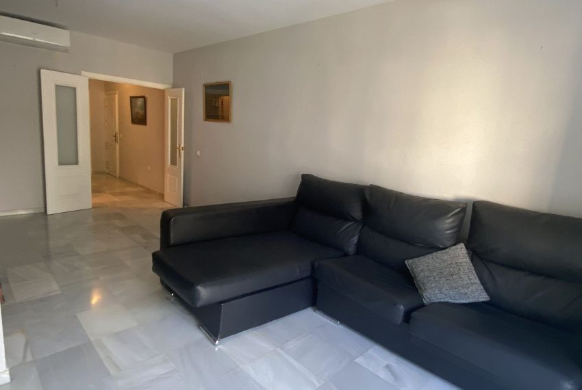 R4898821-Apartment-For-Sale-Nueva-Andalucia-Middle-Floor-4-Beds-112-Built-1