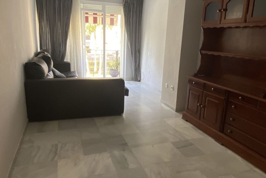 R4898821-Apartment-For-Sale-Nueva-Andalucia-Middle-Floor-4-Beds-112-Built-3