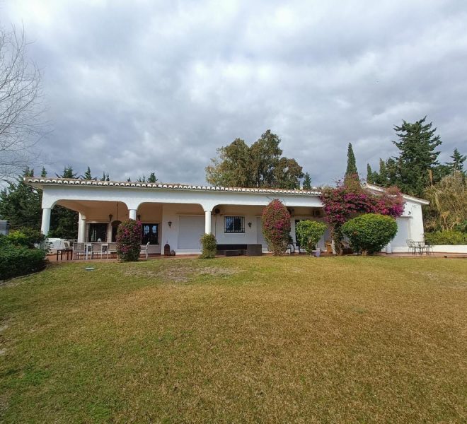 R4951972-Image 1-Detached - 6 Beds - 435 Built