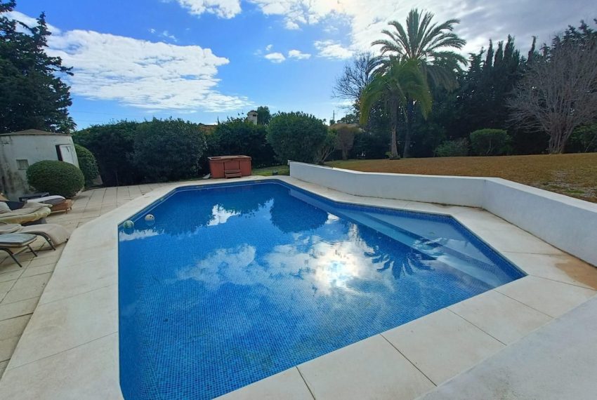 R4951972-Villa-For-Sale-Atalaya-Detached-6-Beds-435-Built-8