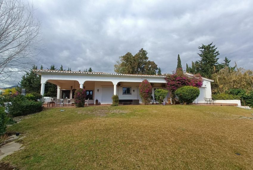 R4951972-Villa-For-Sale-Atalaya-Detached-6-Beds-435-Built