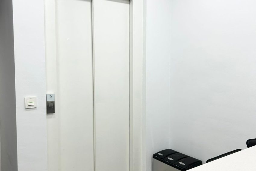 R4990768-Villa-For-Sale-Marbella-Semi-Detached-3-Beds-122-Built-10