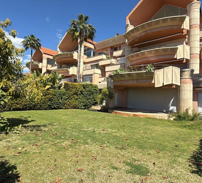 R5002141-Image 1-Ground Floor - 4 Beds - 250 Built