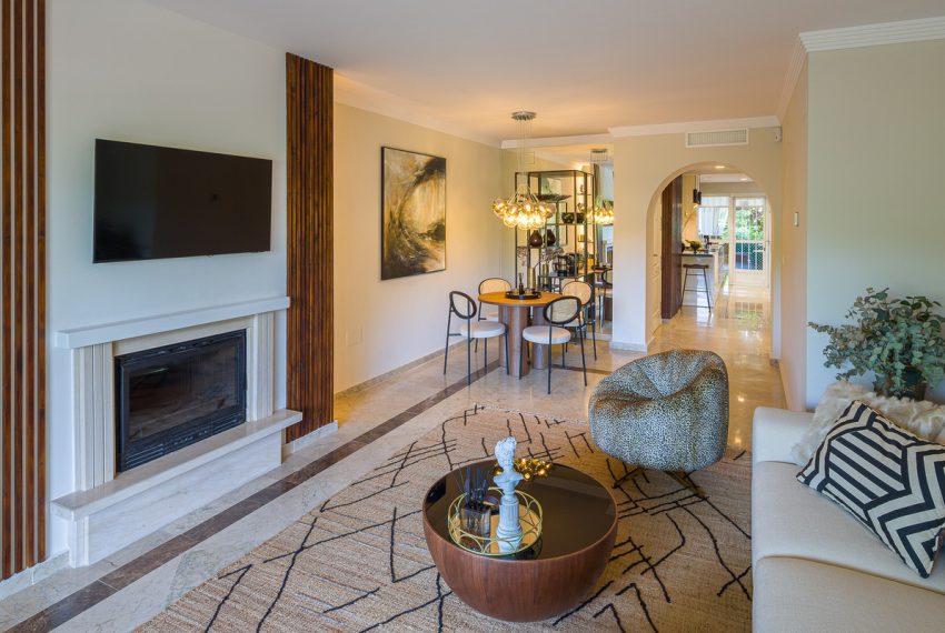 R5022946-Apartment-For-Sale-The-Golden-Mile-Ground-Floor-2-Beds-148-Built-15