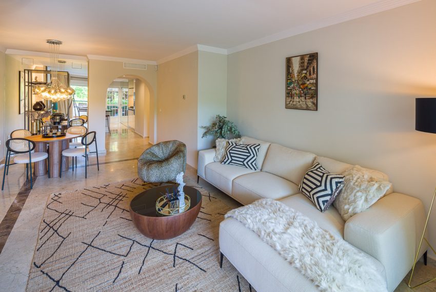 R5022946-Apartment-For-Sale-The-Golden-Mile-Ground-Floor-2-Beds-148-Built-17