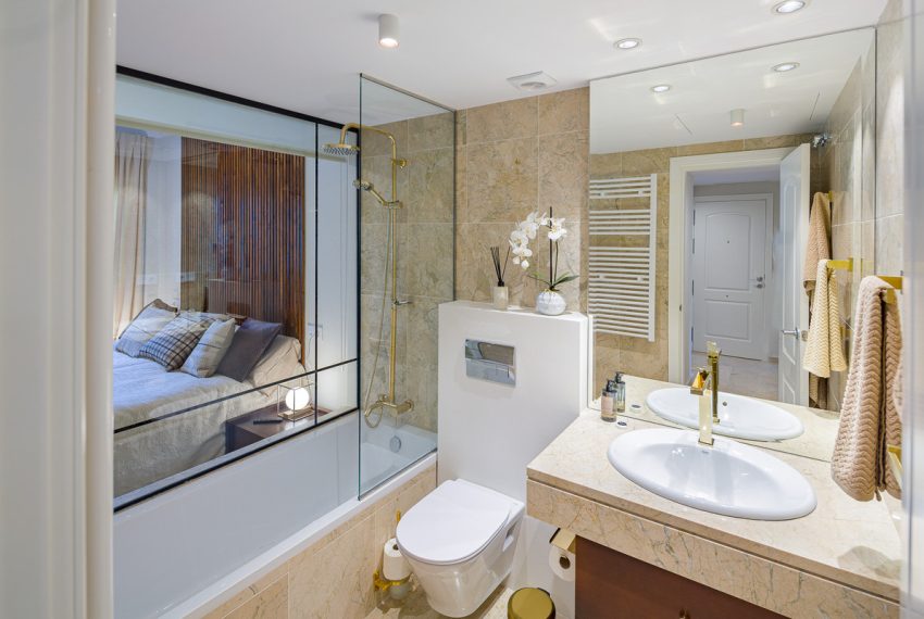 R5022946-Apartment-For-Sale-The-Golden-Mile-Ground-Floor-2-Beds-148-Built-7