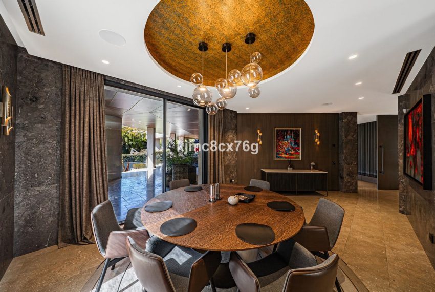 R5044666-Villa-For-Sale-Guadalmina-Baja-Detached-10-Beds-990-Built-14