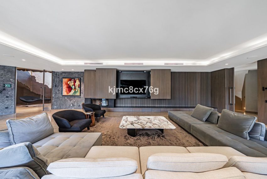 R5044666-Villa-For-Sale-Guadalmina-Baja-Detached-10-Beds-990-Built-9