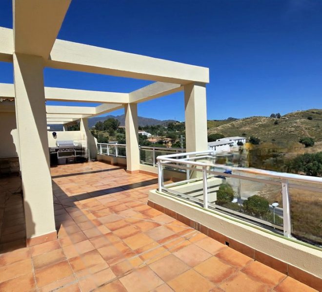 R5046670-Image 1-Penthouse - 3 Beds - 110 Built