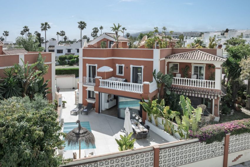 R5047714-Villa-For-Sale-San-Pedro-de-Alcantara-Semi-Detached-4-Beds-170-Built